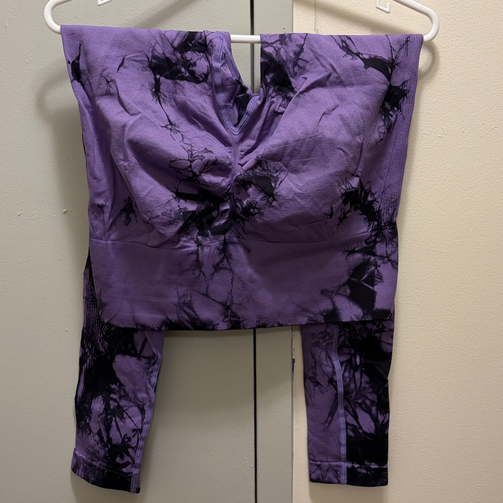 Women's Purple Tie-Dye Leggings - Picture 2 of 9